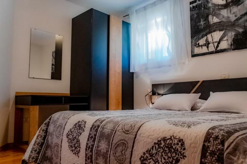 Apartment Katia Пула Екстериор снимка